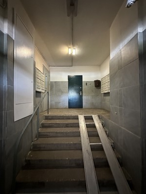 Продам однокомнатную (1-комн.) квартиру, Енисейская ул, 33, Москва г