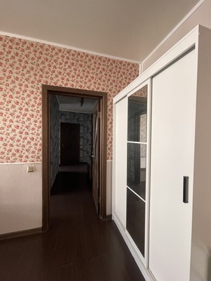 Продам двухкомнатную (2-комн.) квартиру, им. Сергея Есенина ул, 82к4, Краснодар г