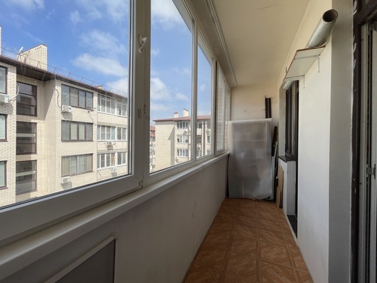 Продам двухкомнатную (2-комн.) квартиру, им. Сергея Есенина ул, 82к4, Краснодар г