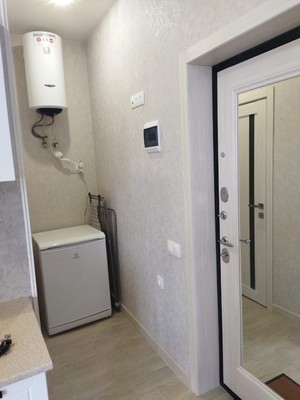 Продам однокомнатную (1-комн.) квартиру, Жолоба ул, 2к59б, Супсех с
