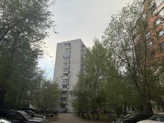 Продам трехкомнатную (3-комн.) квартиру, Фурманный пер, 12с1, Москва г