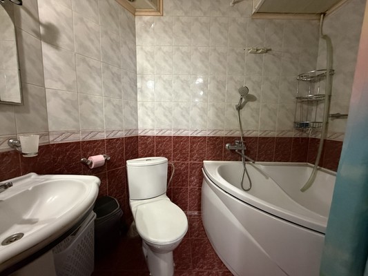 Продам однокомнатную (1-комн.) квартиру, Лейтенанта Шмидта ул, 10, Новороссийск г