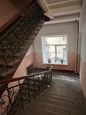Продам двухкомнатную (2-комн.) квартиру, Лиговский пр-кт, 87В, Санкт-Петербург г