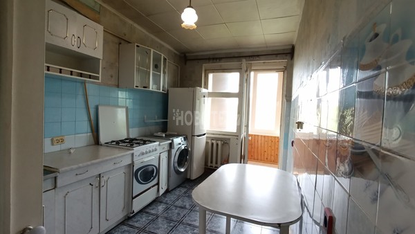 Сдам двухкомнатную (2-комн.) квартиру, Макаренко ул, 10а, Апшеронск г