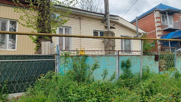 Продам двухкомнатную (2-комн.) квартиру, Первомайская ул, 68, Хадыженск г