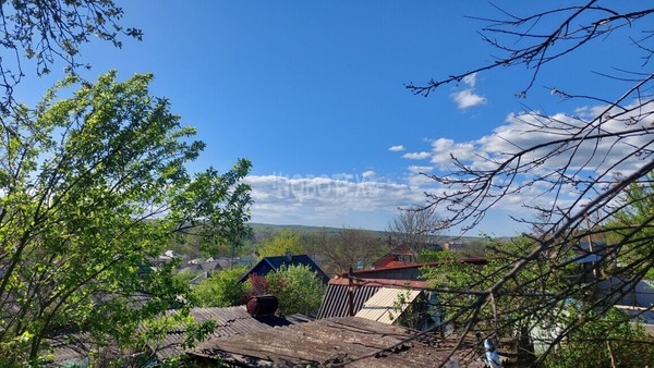 Продам двухкомнатную (2-комн.) квартиру, Первомайская ул, 68, Хадыженск г