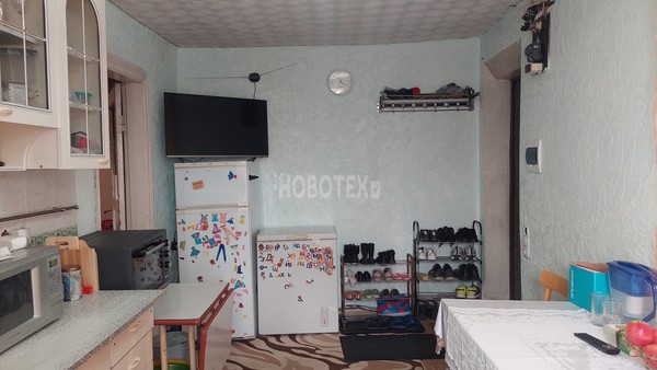 Продам двухкомнатную (2-комн.) квартиру, Первомайская ул, 68, Хадыженск г