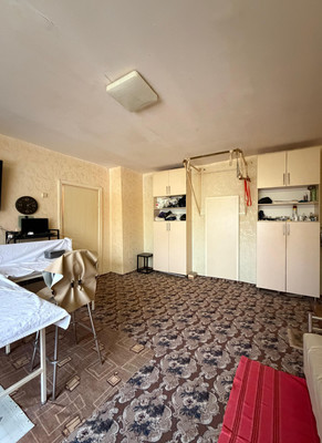 Продам двухкомнатную (2-комн.) квартиру, Кирова ул, 3, Нальчик г