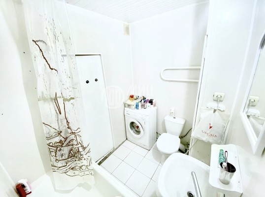 Продам однокомнатную (1-комн.) квартиру, Боровское ш, 18кк3, Москва г
