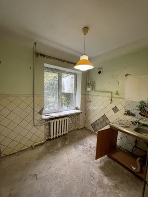 Продам двухкомнатную (2-комн.) квартиру, 60 лет Октября ул, 6, Симферополь г