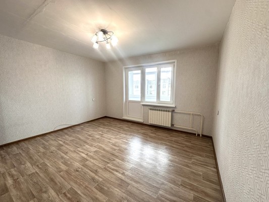 Продам двухкомнатную (2-комн.) квартиру, Урванцева ул, 14, Красноярск г
