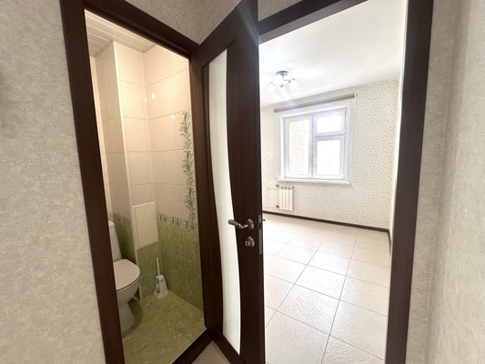 Продам двухкомнатную (2-комн.) квартиру, Урванцева ул, 14, Красноярск г