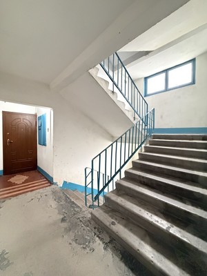 Продам двухкомнатную (2-комн.) квартиру, Нартановская ул, 12, Нальчик г