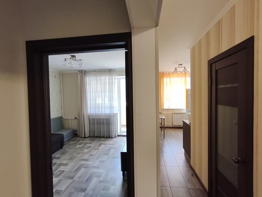 Продам однокомнатную (1-комн.) квартиру, 60 лет Победы ул, 10, Октябрьский рп