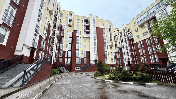 Продам однокомнатную (1-комн.) квартиру, Горького ул, 176гк1, Калининград г