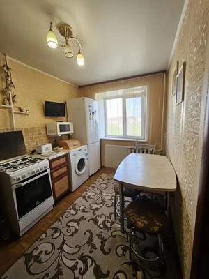 Продам двухкомнатную (2-комн.) квартиру, Олега Кошевого ул, 20, Казань г