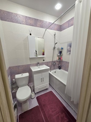 Продам двухкомнатную (2-комн.) квартиру, Тэцевская ул, 4кА, Казань г