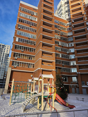 Продам двухкомнатную (2-комн.) квартиру, Чистопольская ул, 16/15, Казань г