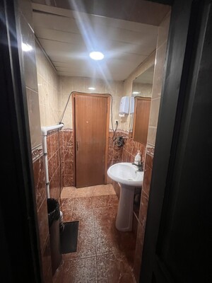 Продам коммерческое помещение 247,3 м2, Фрунзенская наб, 14, Москва г