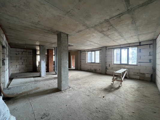 Продам трехкомнатную (3-комн.) квартиру, Атажукина ул, 11, Нальчик г