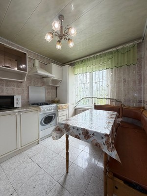 Продам трехкомнатную (3-комн.) квартиру, Мусукаева ул, 4, Нальчик г