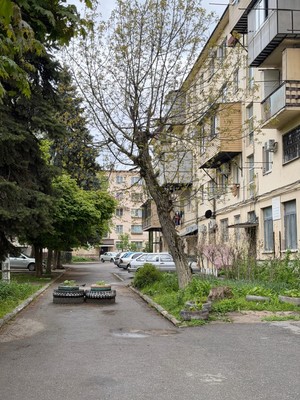 Продам трехкомнатную (3-комн.) квартиру, Мусукаева ул, 4, Нальчик г
