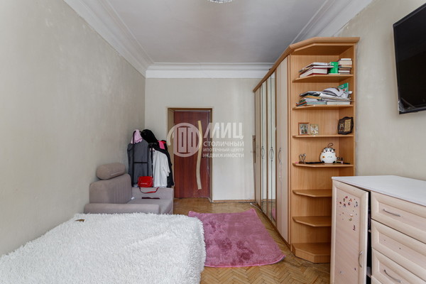 Продам трехкомнатную (3-комн.) квартиру, Старая Басманная ул, 22кА, Москва г