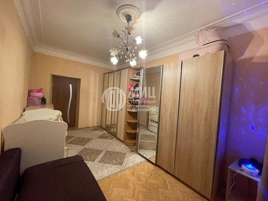 Продам трехкомнатную (3-комн.) квартиру, Старая Басманная ул, 22кА, Москва г