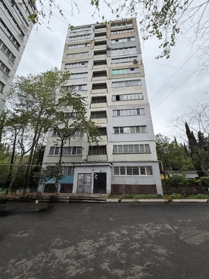 Продам трехкомнатную (3-комн.) квартиру, Солнечная ул, 11, Партенит пгт