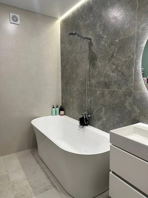 Продам трехкомнатную (3-комн.) квартиру, Четаева ул, 56к18, Казань г