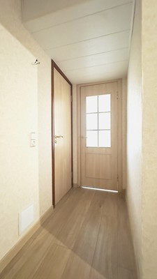 Продам двухкомнатную (2-комн.) квартиру, Большеохтинский пр-кт, 39, Санкт-Петербург г