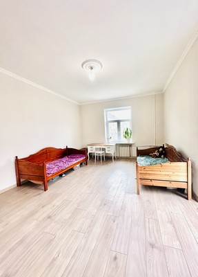 Продам двухкомнатную (2-комн.) квартиру, Большеохтинский пр-кт, 39, Санкт-Петербург г