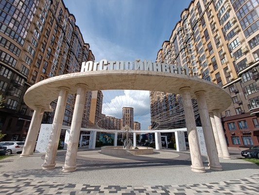 Сдам двухкомнатную (2-комн.) квартиру, Конгрессная ул, 33, Краснодар г