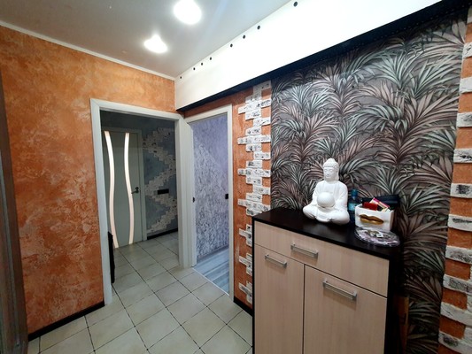Продам двухкомнатную (2-комн.) квартиру, им. Генерала Меркулова ул, 57, Липецк г