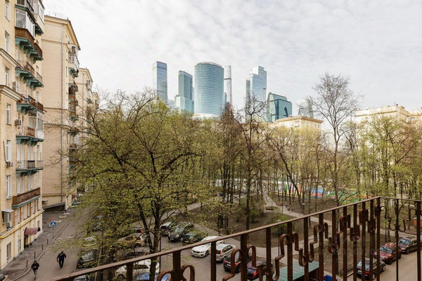 Сдам двухкомнатную (2-комн.) квартиру, Кутузовский пр-кт, 30, Москва г