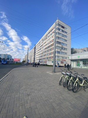 Продам трехкомнатную (3-комн.) квартиру, Наличная ул, 49А, Санкт-Петербург г