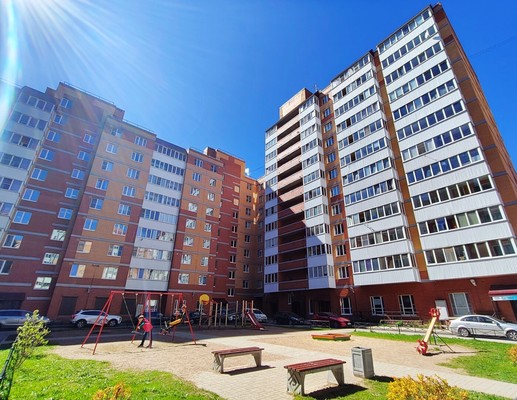 Продам двухкомнатную (2-комн.) квартиру, Речной мкр, 3, Малые Колпаны д