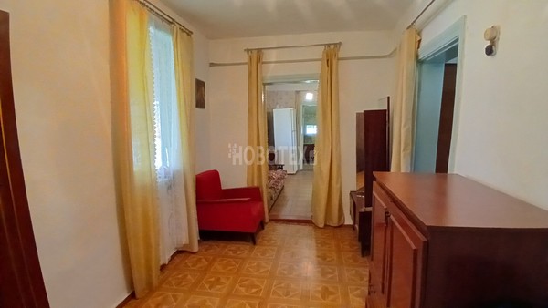 Продам трехкомнатную (3-комн.) квартиру, Клубная ул, 10, Асфальтовая Гора п