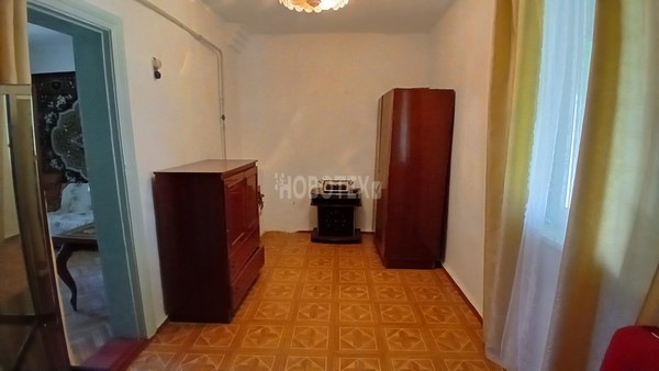 Продам трехкомнатную (3-комн.) квартиру, Клубная ул, 10, Асфальтовая Гора п