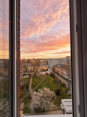 Продам однокомнатную (1-комн.) квартиру, Южная ул, 3ка, Пионерский г