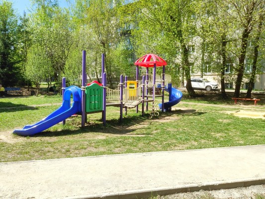Продам трехкомнатную (3-комн.) квартиру, Зур Урам ул, 10, Казань г