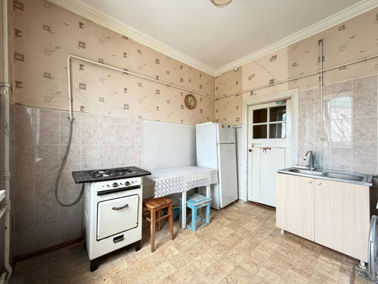 Продам двухкомнатную (2-комн.) квартиру, Ногмова ул, 45, Нальчик г
