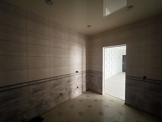 Продам двухкомнатную (2-комн.) квартиру, Героя России Кярова А.С. ул, 95, Чегем г