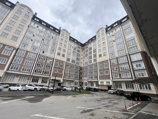Продам двухкомнатную (2-комн.) квартиру, Тлостанова ул, 28, Нальчик г