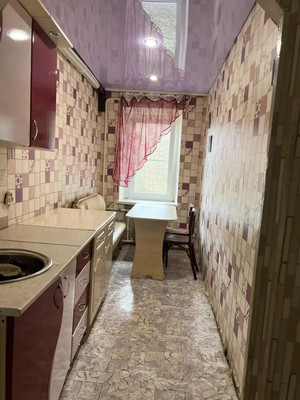 Сдам двухкомнатную (2-комн.) квартиру, 11-я Линия ул, 1, Армавир г