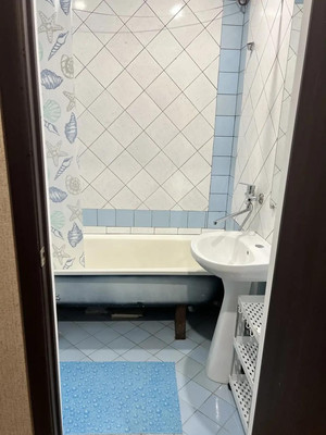 Сдам двухкомнатную (2-комн.) квартиру, 11-я Линия ул, 1, Армавир г