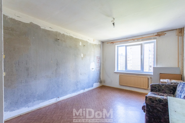 Продам трехкомнатную (3-комн.) квартиру, Планерная ул, 71к3, Санкт-Петербург г