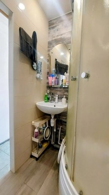 Продам трехкомнатную (3-комн.) квартиру, Дачный пр-кт, 9Ак2, Санкт-Петербург г