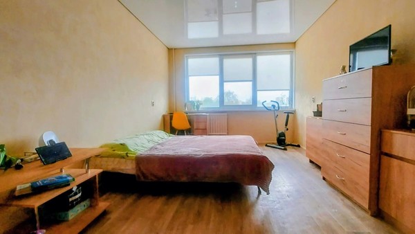 Продам трехкомнатную (3-комн.) квартиру, Дачный пр-кт, 9Ак2, Санкт-Петербург г