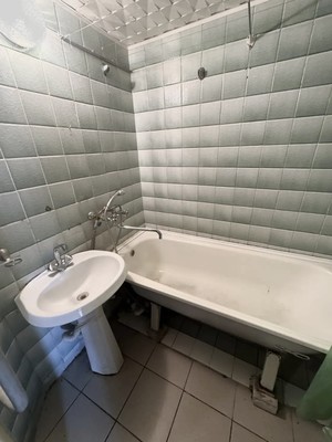 Продам однокомнатную (1-комн.) квартиру, Закиева ул, 5, Казань г